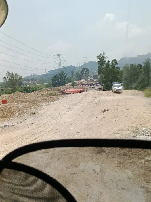 Simpang tiga ambang suria Picture 1