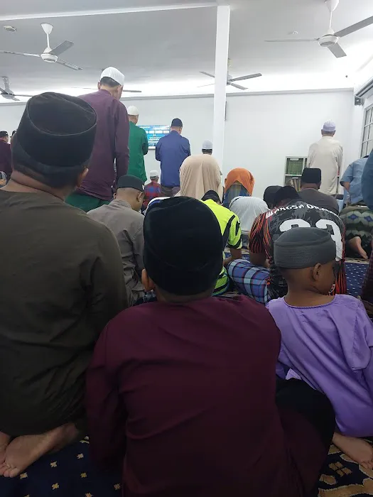 Surau Al-Hamidin Taman Cahaya Picture 5