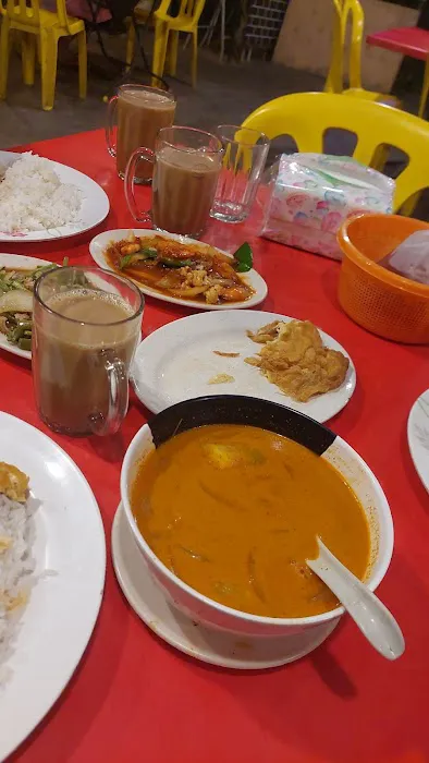 Azizi Tomyam Picture 1