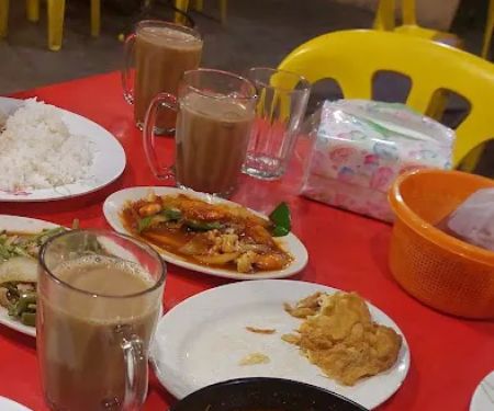 Azizi Tomyam