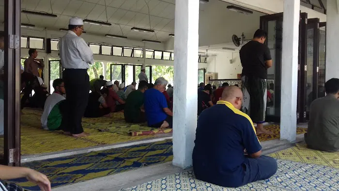 Surau Al-Ansar Seksyen 2 Shah Alam Picture 10
