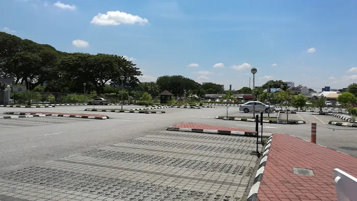 Masjid Dato' Haji Kamaruddin Seksyen 51A Picture 2