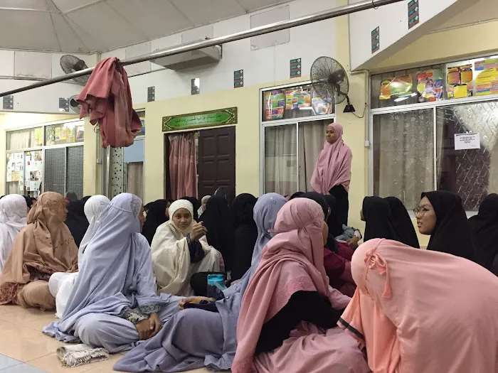 Surau Nur Al-Falah SMK Sg Pusu Picture 8