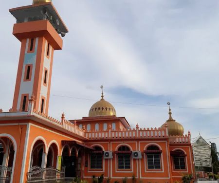 Masjid Jamek At-Tuqo