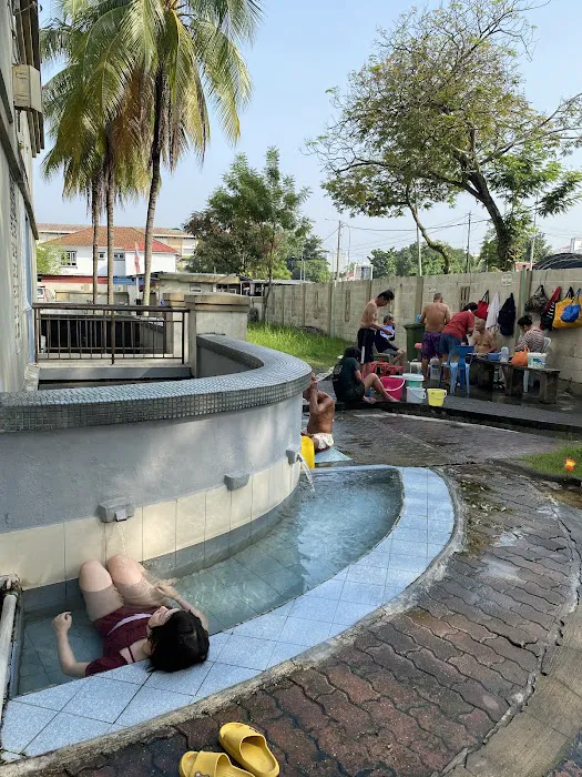 Setapak Hot Spring Picture 2