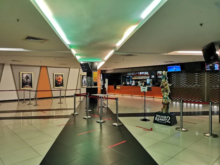 Spectrum Shopping Mall Picture 8