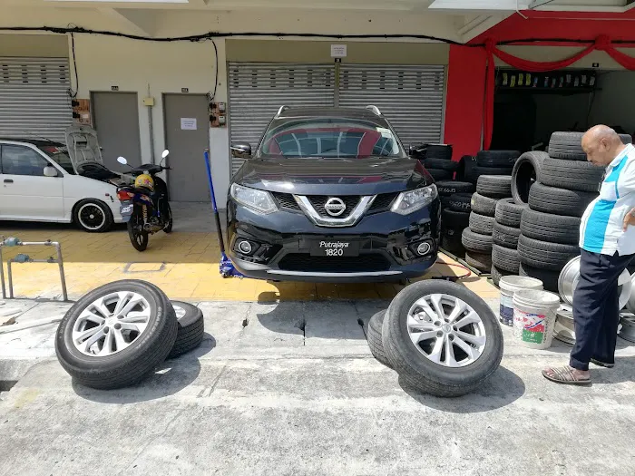 BU Tyres and Car Services Picture 3
