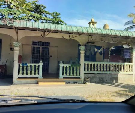 Surau Taman Riong