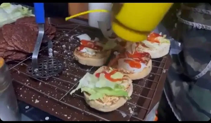 kuning's burger KKB Picture 3