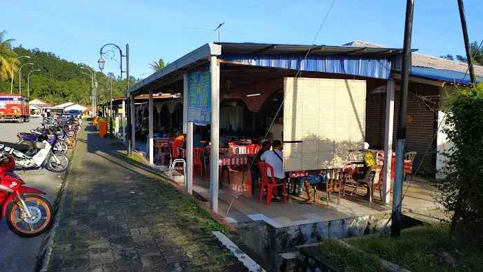 Ampang Pecah Seafood Picture 2