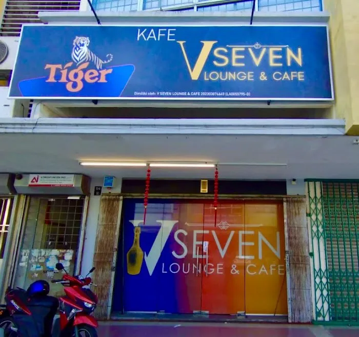V Seven Lounge Picture 5
