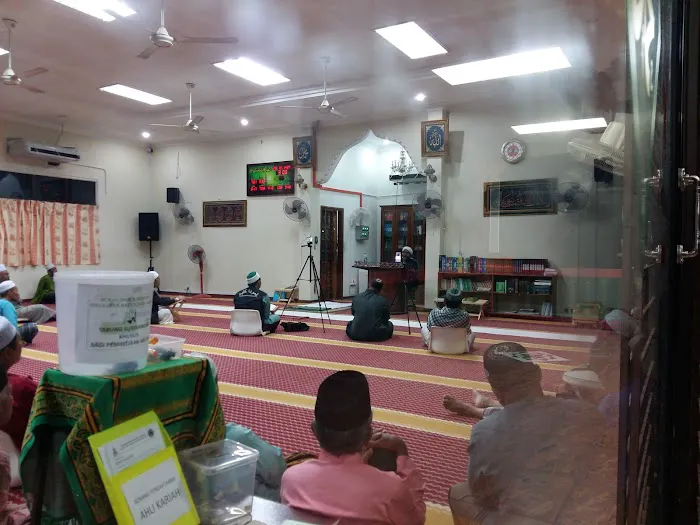 Surau Darul Hidayah Picture 2