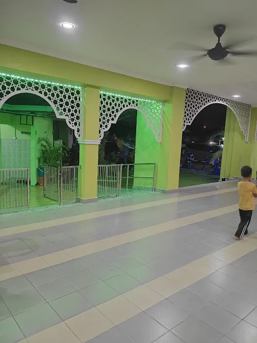 Surau Al Iman Taman Dengkil Jaya Picture 8