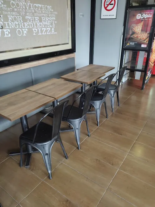 Pizza Hut Delivery Balakong Picture 5