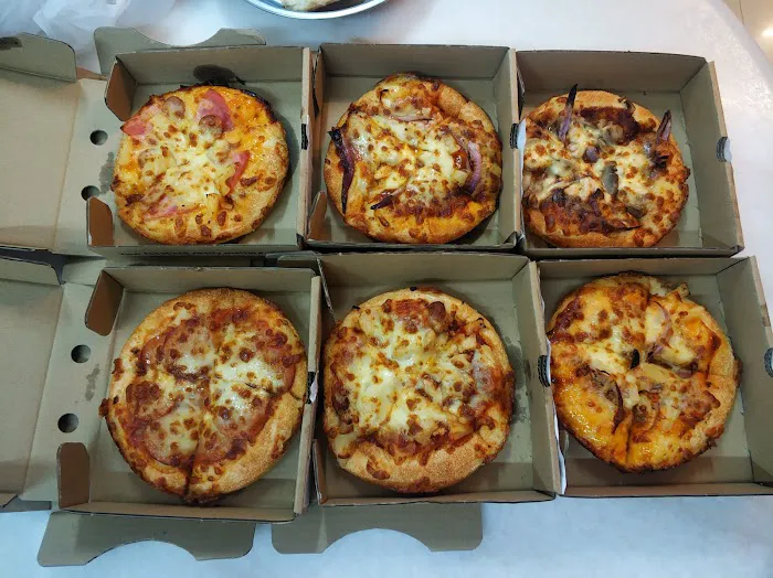 Pizza Hut Delivery Balakong Picture 9