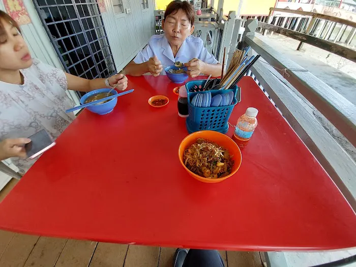 Auntie Chin's Mee House Picture 2