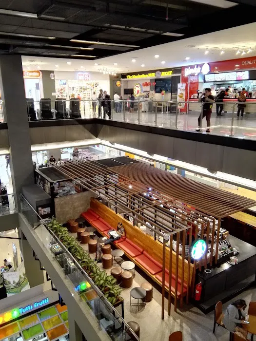 DPULZE Shopping Centre Picture 9