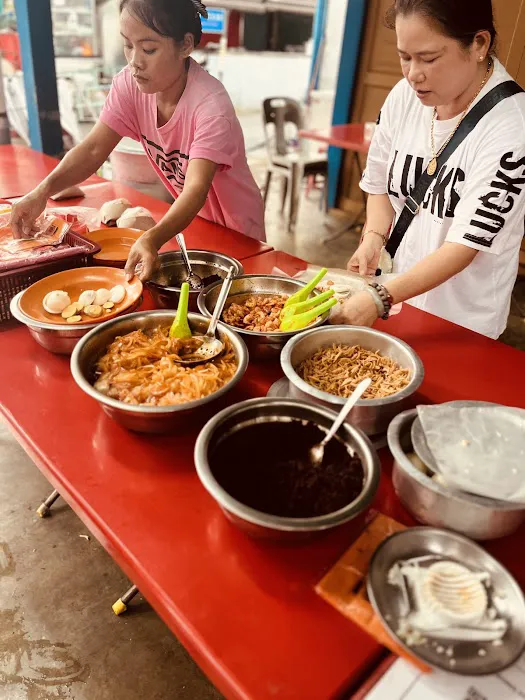 Mei Ling Nasi Lemak 美玲辣椒饭 Picture 1