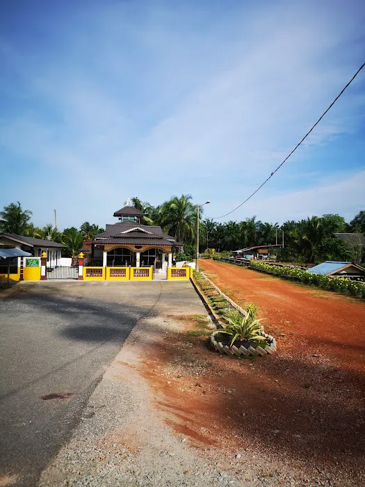 Surau Kuning Picture 2