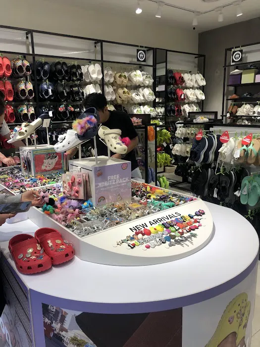 Crocs Outlet @ Genting Highlands Premium Outlets Picture 2