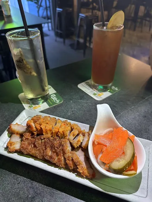 Sip And Chill Restaurant and Bar • 蒲种酒馆 Picture 3