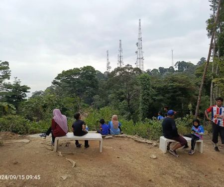 Halfway Trail Bukit Pelindung