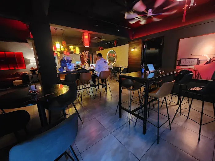 九十九馆 • Ninety Nine Bistro and Bar Picture 6