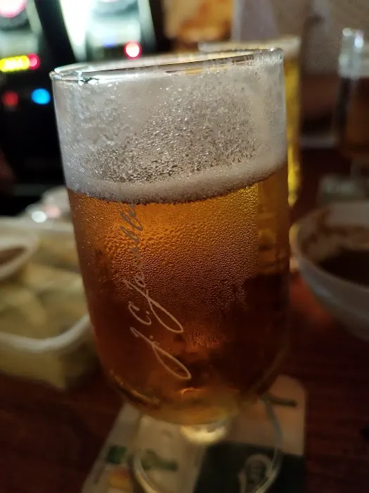 7 Paradise Pub Picture 9