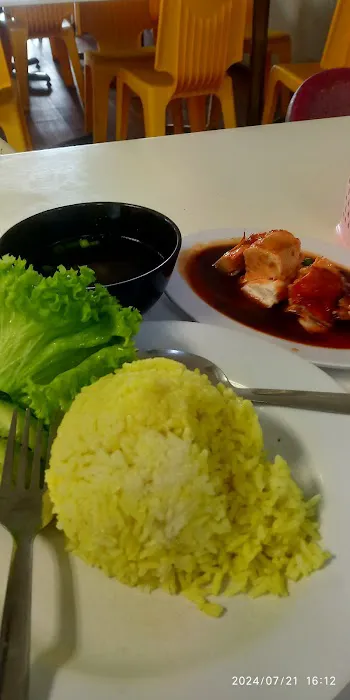 One Nasi Ayam Padu Picture 3