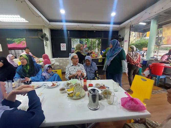 One Nasi Ayam Padu Picture 9