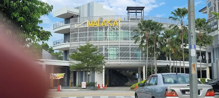 Centrus Mall Picture 7