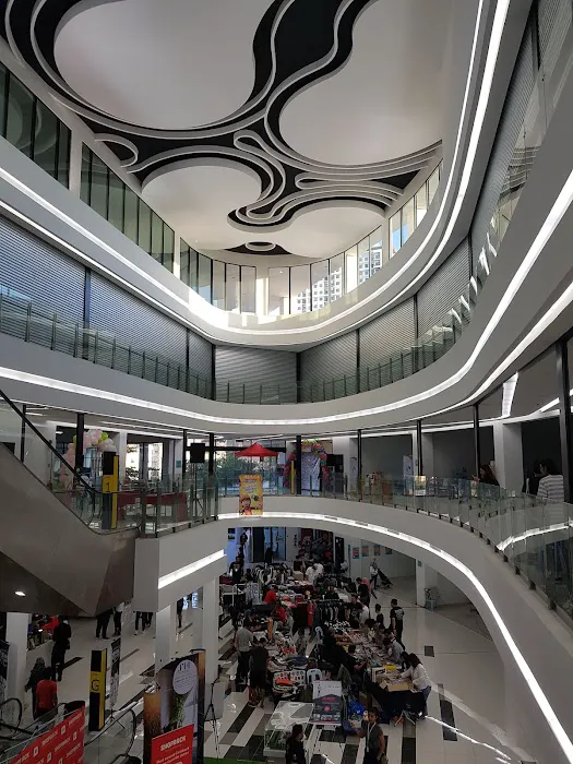 Centrus Mall Picture 2