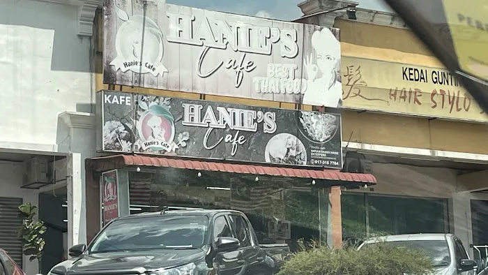 Hanie's Cafe Picture 6