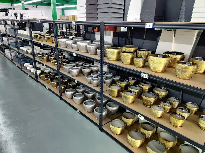 Potmate Garden Wholesale Sdn Bhd Picture 2