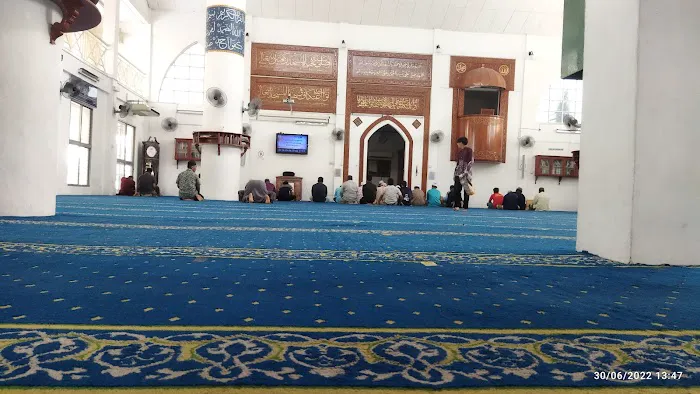 Al-Firdaus Mosque (Town Mosque) Picture 4