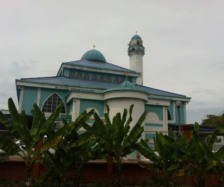 Al-Firdaus Mosque (Town Mosque)