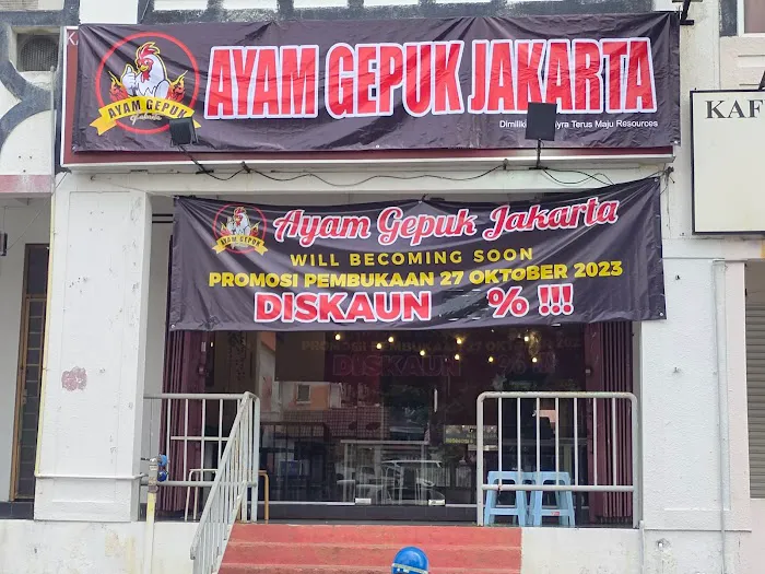 Ayam Gepuk Jakarta Picture 1