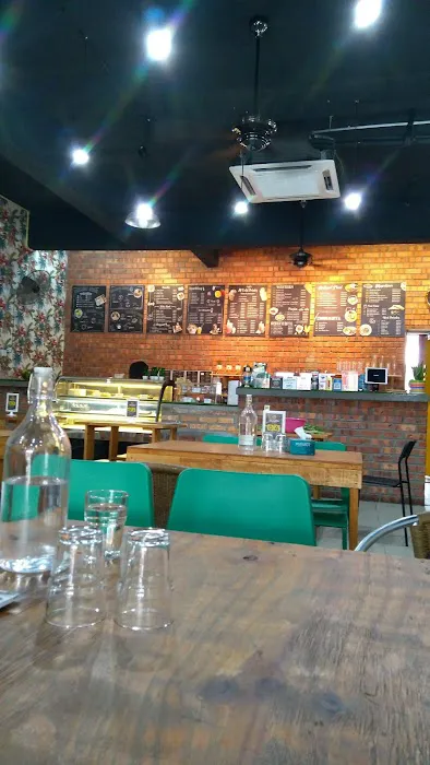 Callista Cafe & Bakery Picture 8