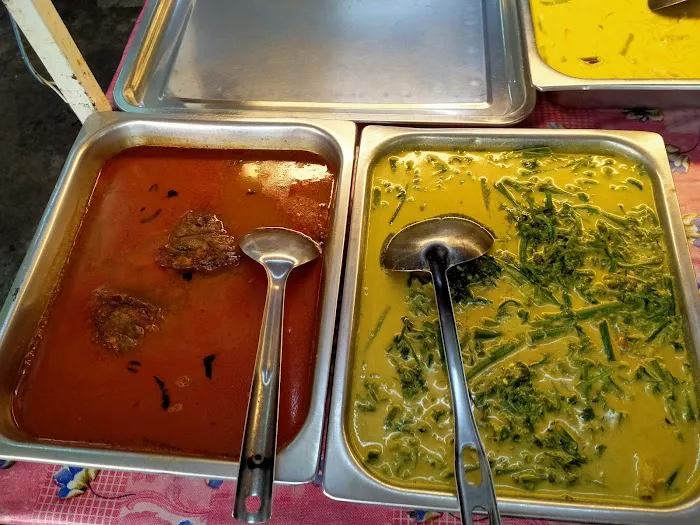 Eddy Nasi Padang Picture 3