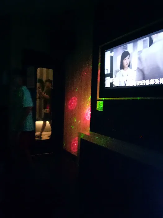 Loud Speaker The Centrestage C180 Cheras (Family Karaoke) Picture 6