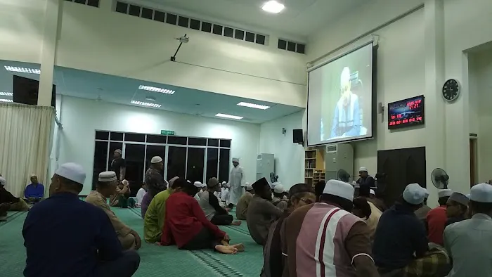 Serdang Agricultural Complex Mosque Picture 3