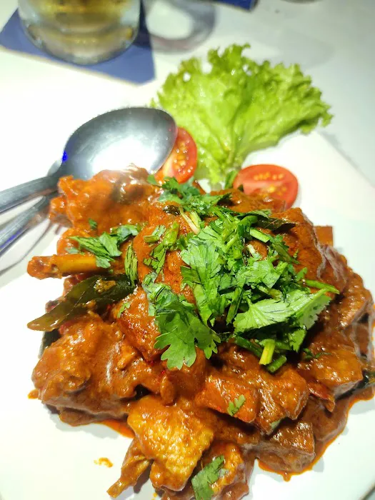 The Green Pub & Cafe Rawang Picture 1