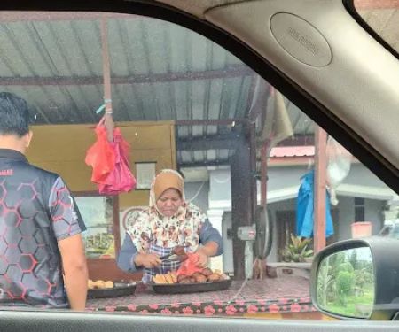WARUNG PAKCU
