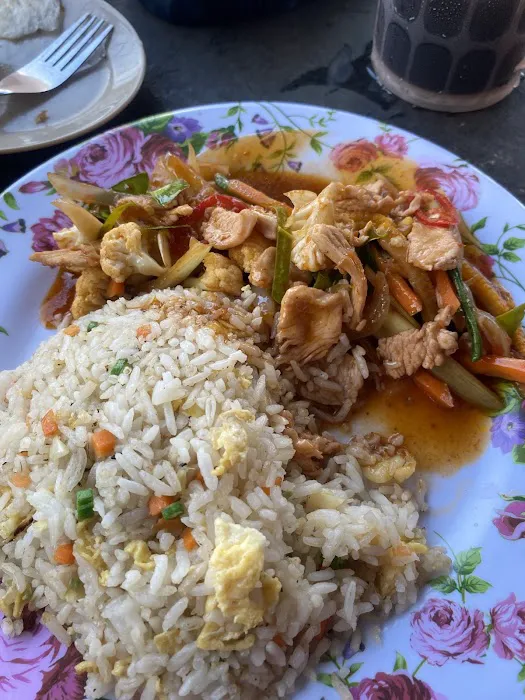 Ayam Gunting & Masakan Panas Picture 6