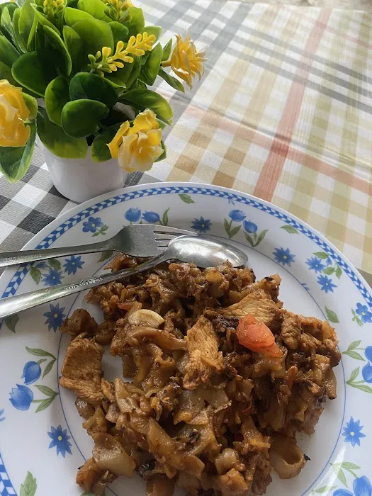 Ayam Gunting & Masakan Panas Picture 5