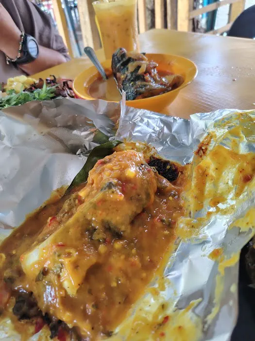 Angah Maju Selera Patin Tebing Sungai Picture 9