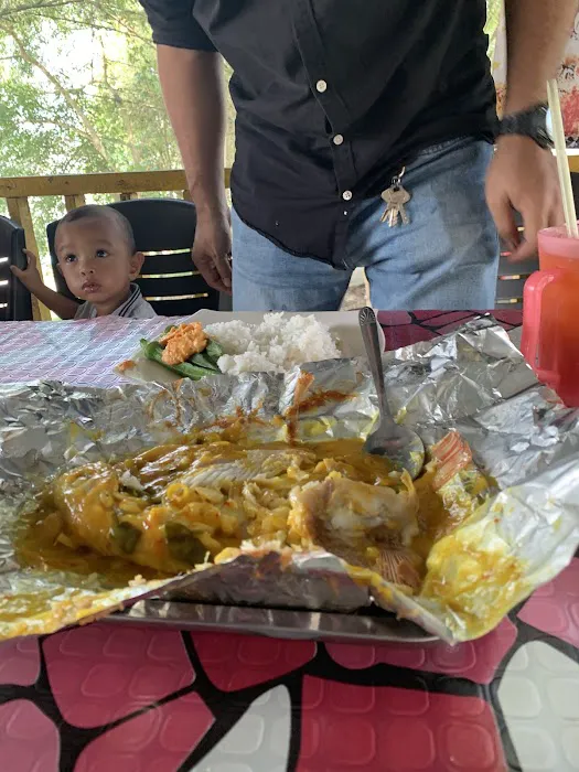 Angah Maju Selera Patin Tebing Sungai Picture 3