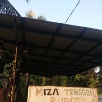 Miza Tenggoh Corner ico