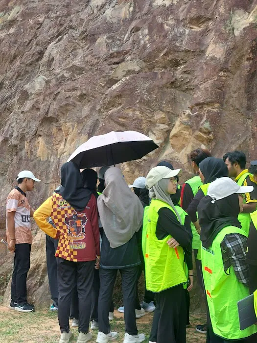 Rock Slope Picture 1