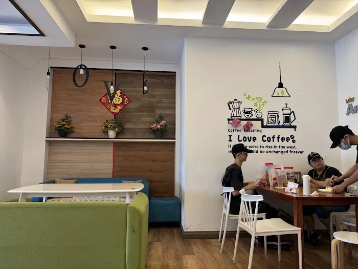 Afternoon Cafe Picture 2